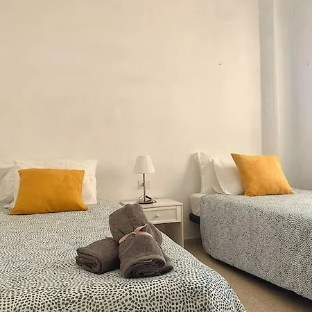 Plaza Del Charco Flat شقة